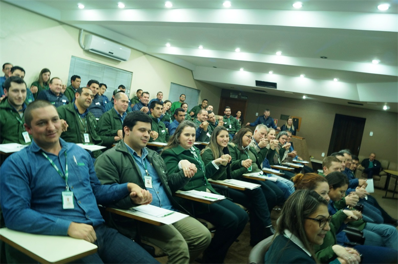 Treinamento sobre Vendas e Atendimento